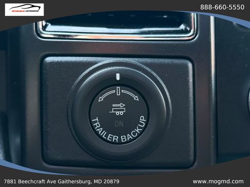 Used 2018 Ford Expedition Limited w/ Equipment Group 301A AWD/4WD image 33