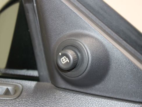 Used 2011 Ford Mustang Shelby GT500 w/ SVT Performance Pkg RWD image 38