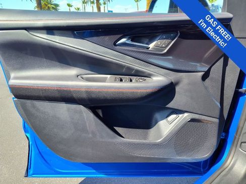 New 2025 Chevrolet Blazer EV RS RWD image 9