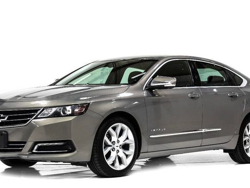 Used 2019 Chevrolet Impala Premier image 2