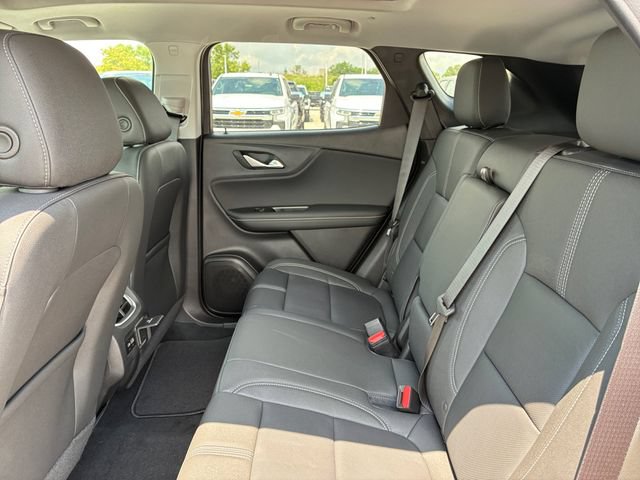 New 2026 Chevrolet Blazer LT w/ Sound & Technology Package AWD/4WD image 17