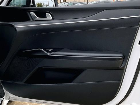 Used 2023 Kia K5 LXS image 20