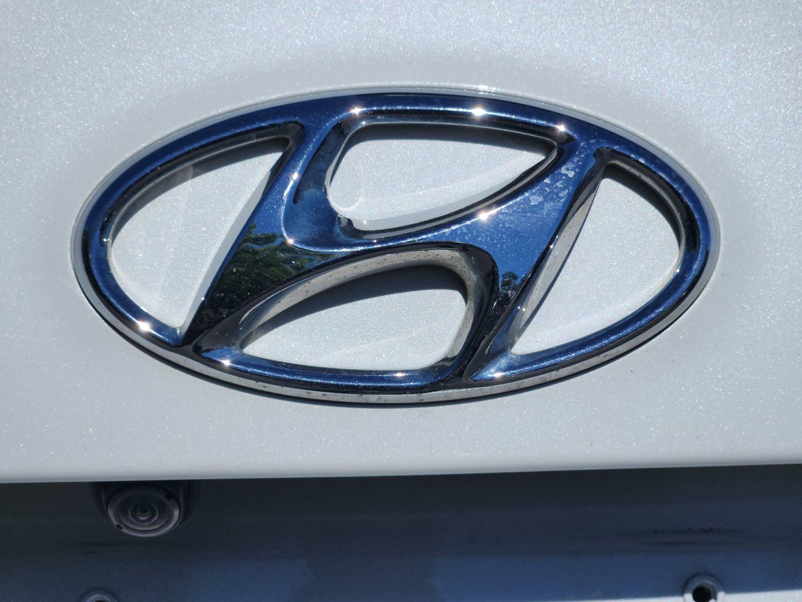 Used 2017 Hyundai Santa Fe Sport w/ 2.4L Tech Package 04 AWD/4WD image 22