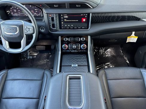 Certified 2024 GMC Yukon Denali AWD/4WD image 14