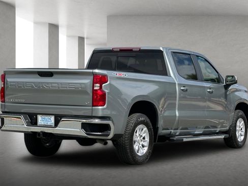 Used 2025 Chevrolet Silverado 1500 LT w/ Protection Package AWD/4WD image 4