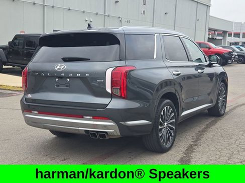 Used 2024 Hyundai Palisade Calligraphy image 8