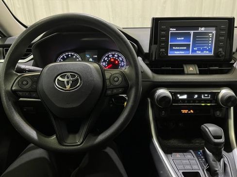 Certified 2019 Toyota RAV4 LE w/ All Weather Liner Package AWD/4WD image 19
