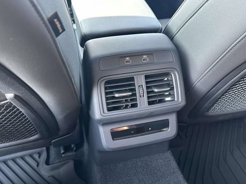 Used 2025 Audi Q5 Premium Plus w/ Premium Plus AWD/4WD image 15