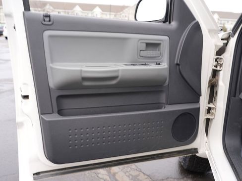 Used 2009 Dodge Dakota Big Horn w/ Extra Security Group image 15