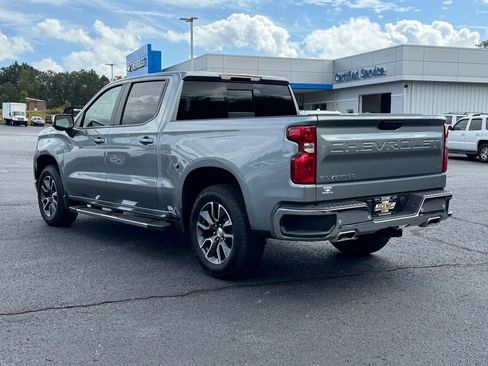 Used 2024 Chevrolet Silverado 1500 LT w/ Z71 Off-Road Package AWD/4WD image 5