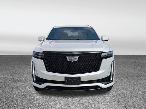 Used 2024 Cadillac Escalade Sport w/ LPO, ONYX Package image 32