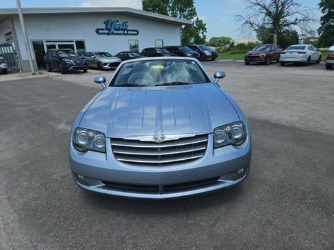 Used 2005 Chrysler Crossfire Limited RWD image 16