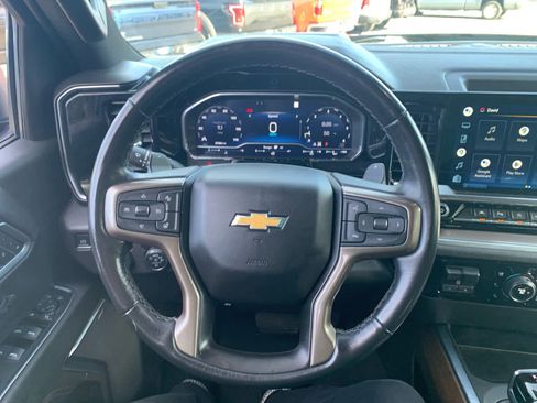 Certified 2022 Chevrolet Silverado 1500 High Country w/ High Country Premium Package image 16