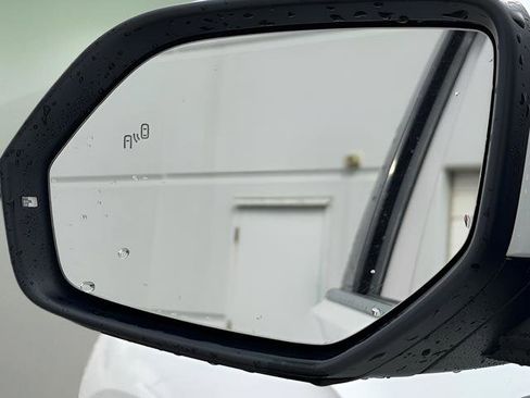 Used 2023 Volkswagen Atlas SEL Premium image 15