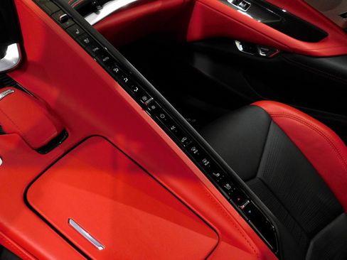 Used 2023 Chevrolet Corvette Stingray Premium Conv w/ 3LT image 88