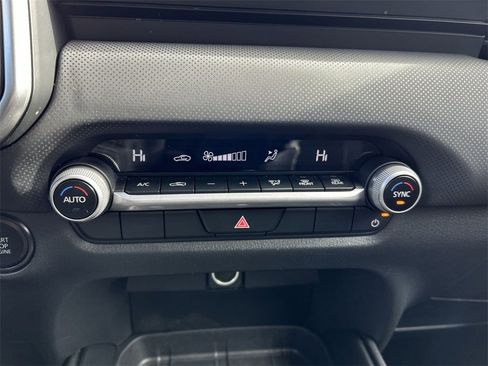 Certified 2025 MAZDA CX-50 AWD 2.5 S w/ Select Package image 21