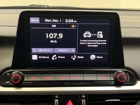 Used 2022 Kia Forte LXS w/ LXS Technology Package image 18