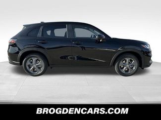 New 2026 Honda HR-V LX video 2