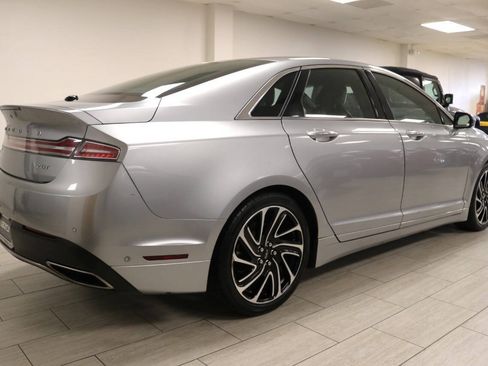 Used 2020 Lincoln MKZ Reserve w/ Elements Package FWD image 6