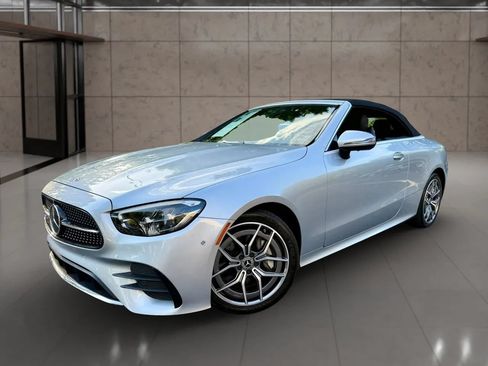 Used 2023 Mercedes-Benz E 450 4MATIC Cabriolet image 3