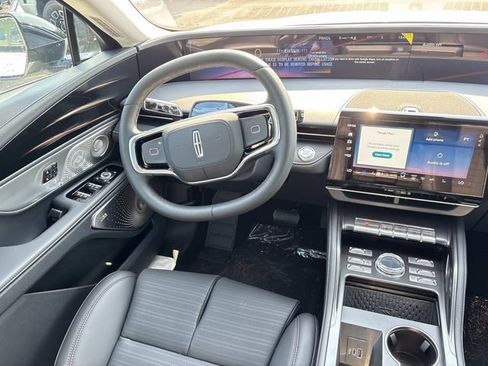 New 2026 Lincoln Nautilus Reserve AWD/4WD image 12