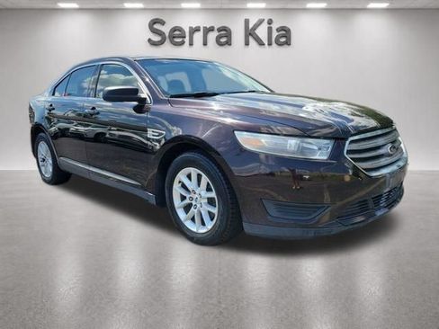Used 2014 Ford Taurus SE FWD image 21