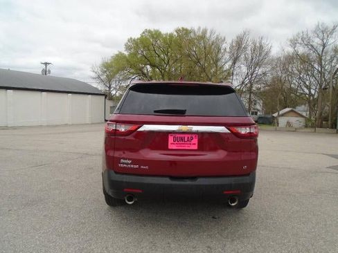 Used 2019 Chevrolet Traverse LT image 24