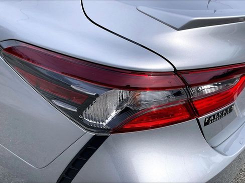 Used 2023 Toyota Camry SE image 26