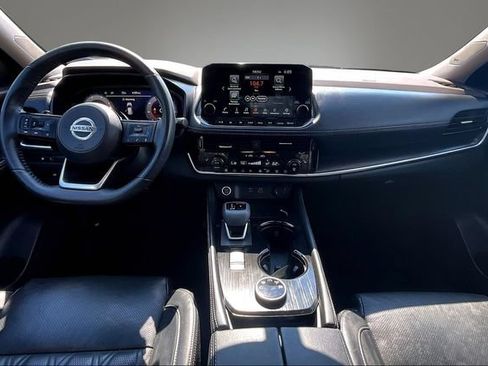Used 2021 Nissan Rogue Platinum AWD/4WD image 7