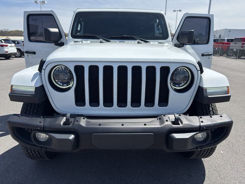 Used 2023 Jeep Wrangler Freedom Edition image 16