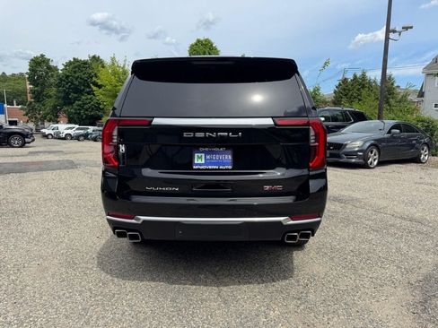 Used 2026 GMC Yukon Denali AWD/4WD image 37