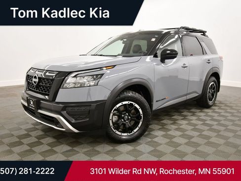 Used 2024 Nissan Pathfinder Rock Creek AWD/4WD image 1