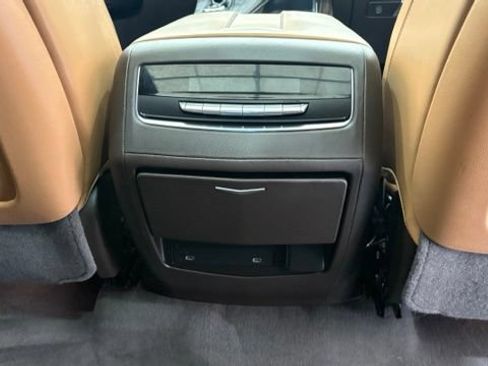 Used 2023 Cadillac Escalade Sport w/ LPO, ONYX Package AWD/4WD image 34