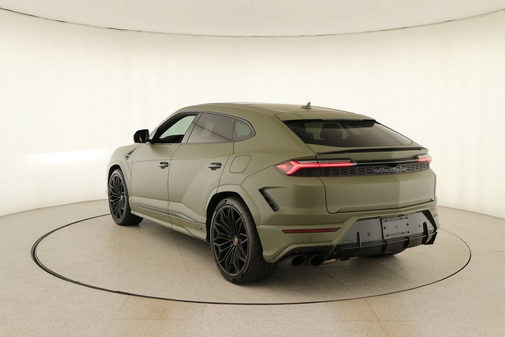 Used 2025 Lamborghini Urus SE AWD/4WD image 4