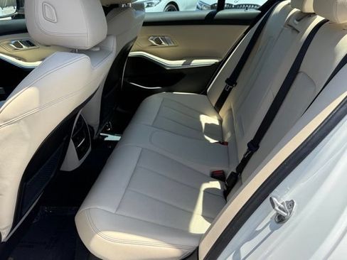 Certified 2023 BMW 330i Sedan w/ Convenience Package RWD image 33