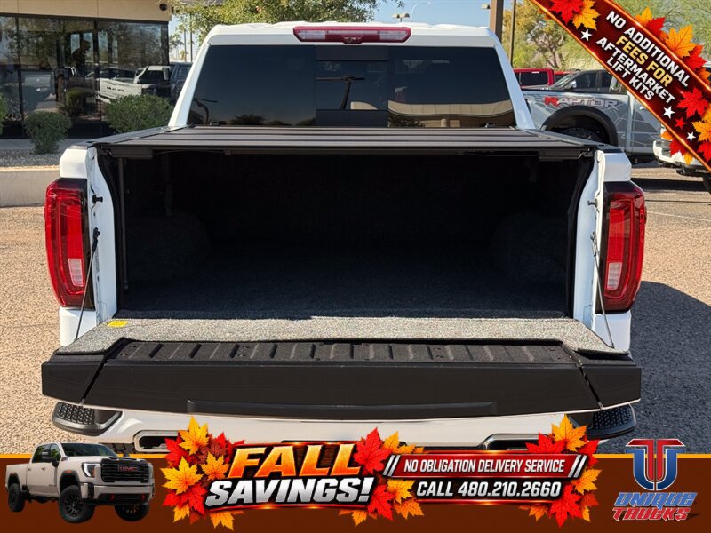 Used 2025 GMC Sierra 1500 AT4 w/ AT4 Premium Package AWD/4WD image 7