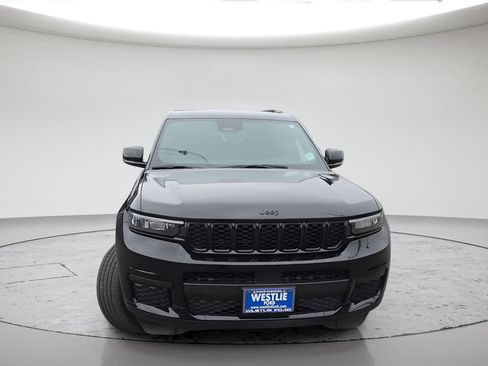 Used 2023 Jeep Grand Cherokee L Laredo AWD/4WD image 2