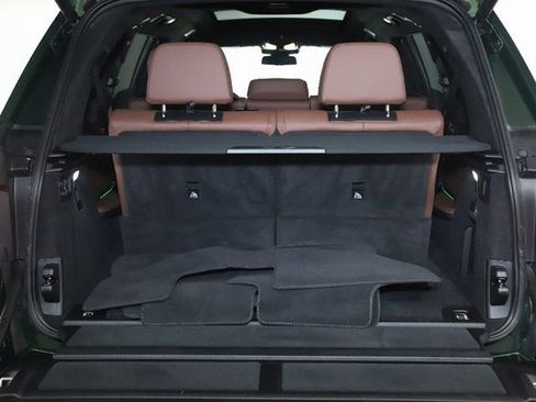 Used 2024 BMW X7 M60i w/ Executive Package image 39
