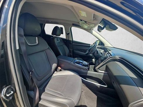 Used 2023 Hyundai Tucson Limited FWD image 19