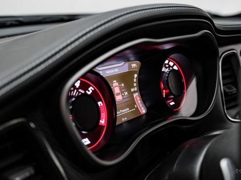 Used 2023 Dodge Challenger SRT Hellcat Redeye image 32