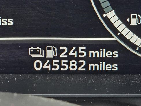 Used 2024 Mitsubishi Outlander SEL image 47