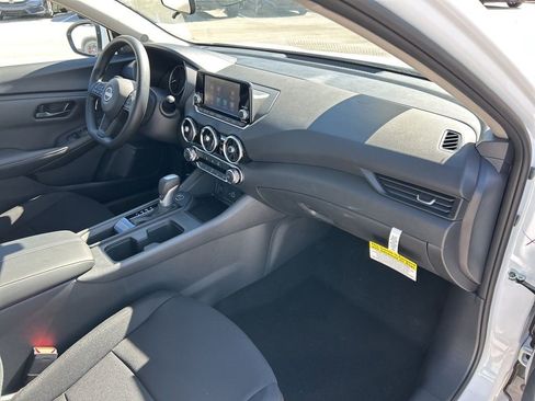New 2025 Nissan Sentra S image 34