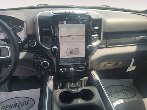 New 2026 RAM 1500 Big Horn AWD/4WD image 11
