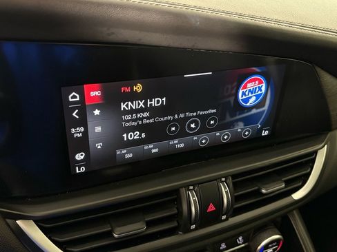 Used 2022 Alfa Romeo Giulia Ti image 24