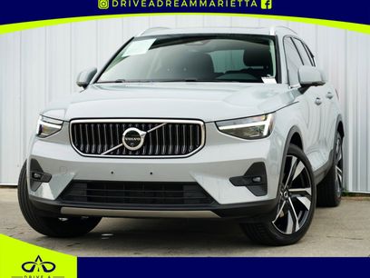 Used 2024 Volvo XC40 B5 Plus w/ Protection Package Premier