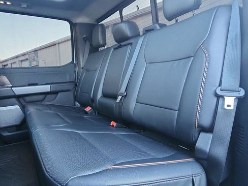 Used 2025 Ford F250 Lariat w/ Lariat Ultimate Package image 23