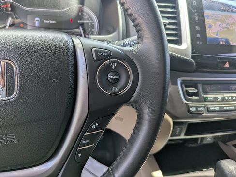 Used 2018 Honda Pilot EX-L image 33