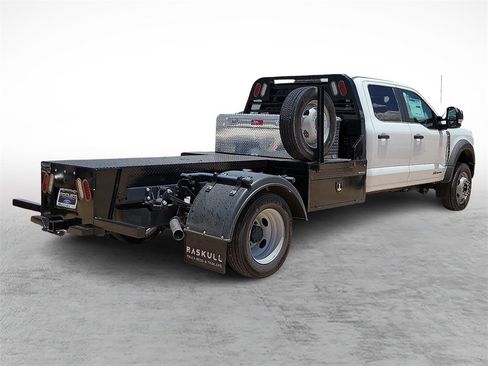 New 2024 Ford F550 4x4 Crew Cab Super Duty w/ XL Chrome Package image 11