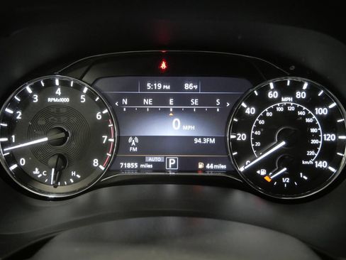 Used 2022 INFINITI QX80 Premium Select w/ Cargo Package AWD/4WD image 16