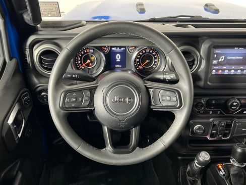 Used 2023 Jeep Gladiator Sport image 6